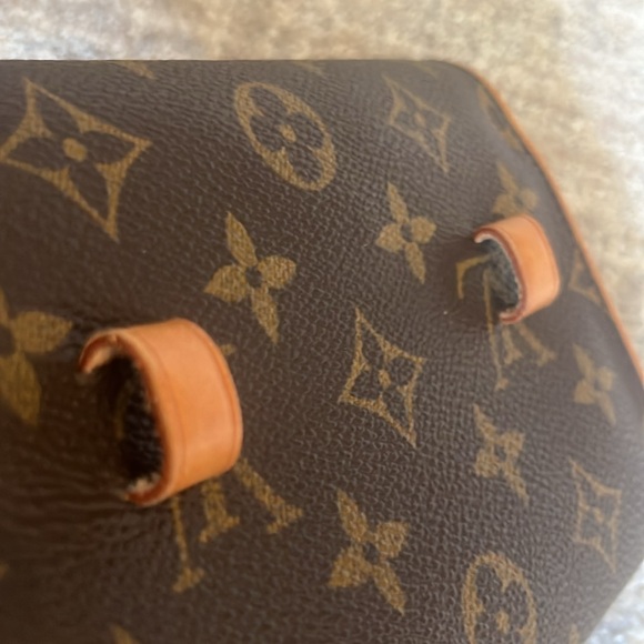 LV Florentine Belt Bag XS - Picture 13 of 16